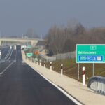 Újabb négysávos útszakasszal gazdagodott a magyar úthálózat. Fotó: NIF