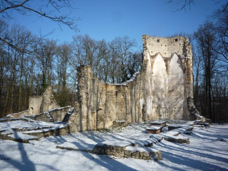A vázsonyi pálos kolostor, Kinizsi Pál eredeti nyughelye