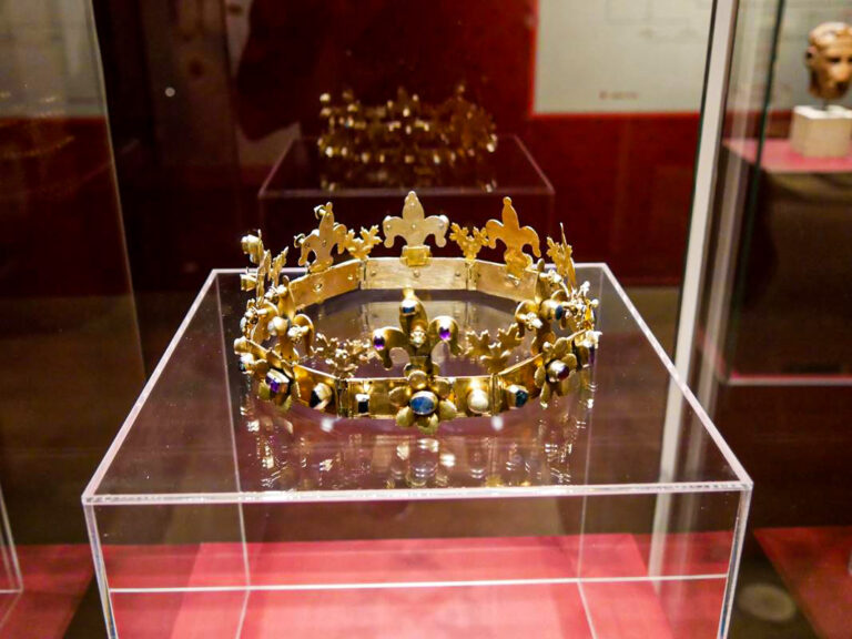 A margitszigeti korona