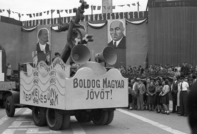 Kommunizmus szocializmus Magyarország Rákosi Lenin