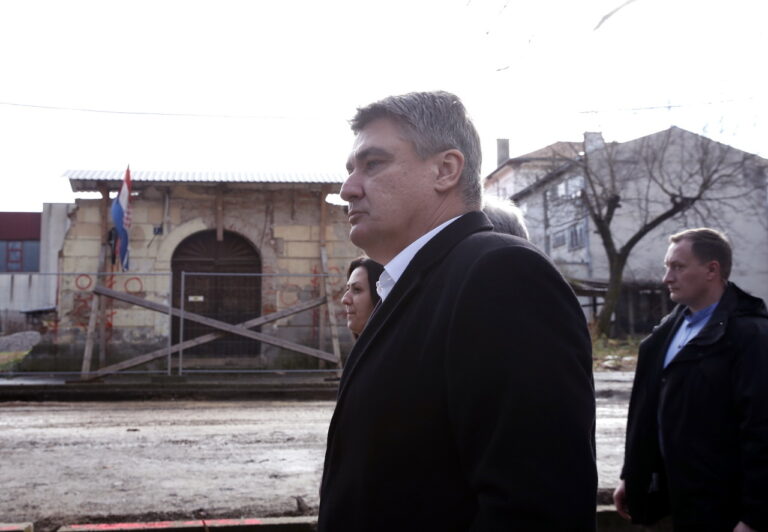 horvátország horvát elnök milaovic ukrajna
