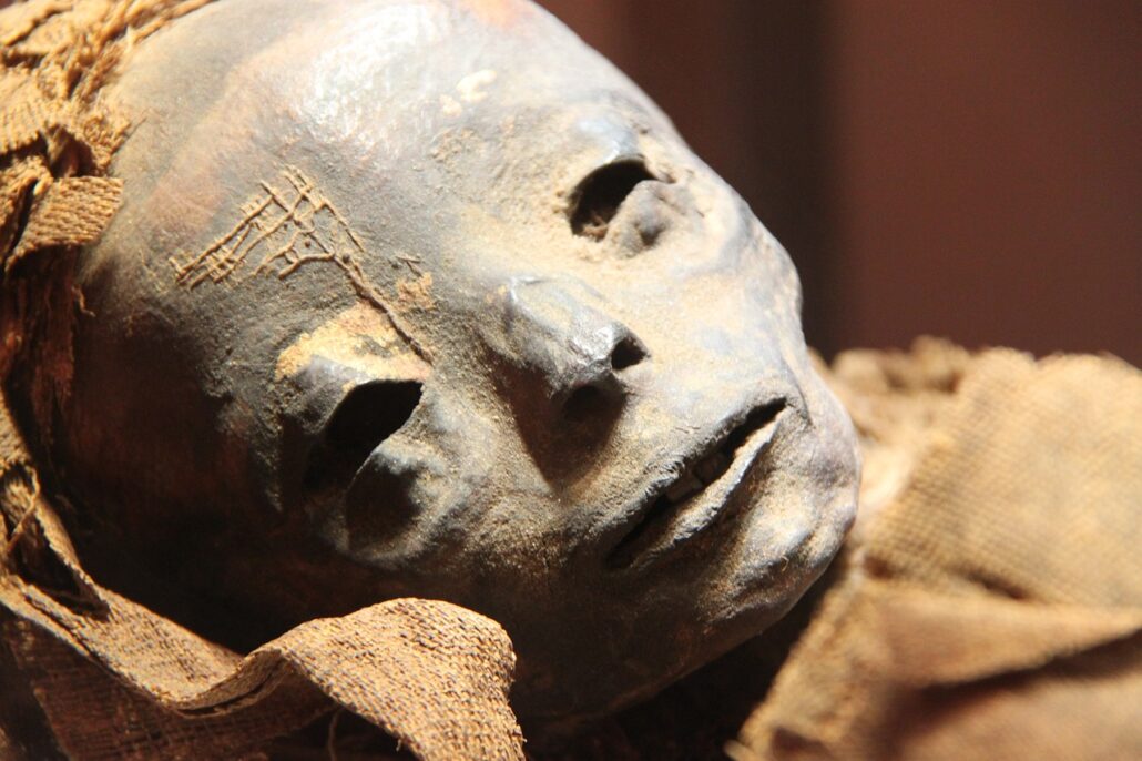 múmia Egyiptom mumifikálás