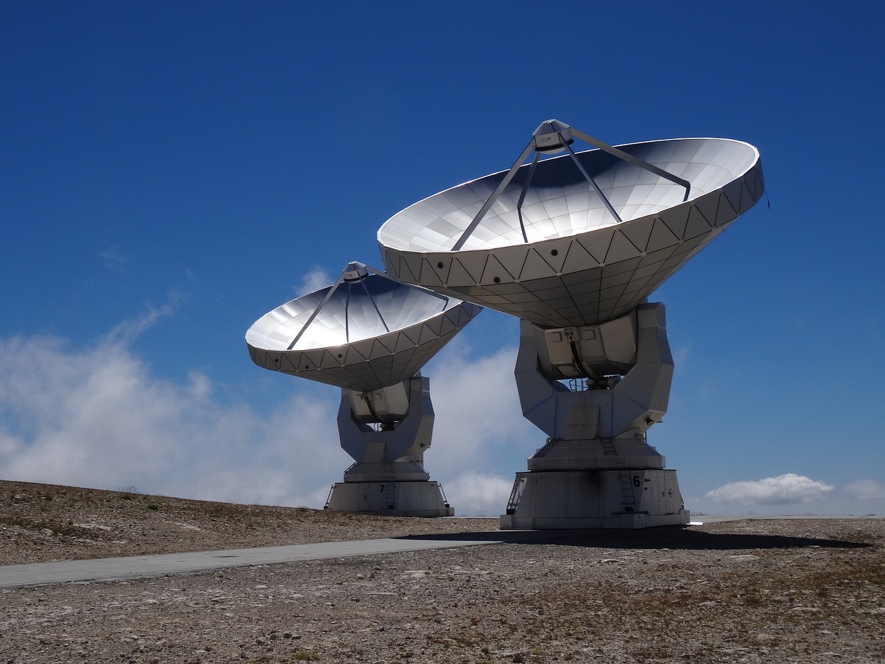 rádióteleszkóp ufó rádiójelek