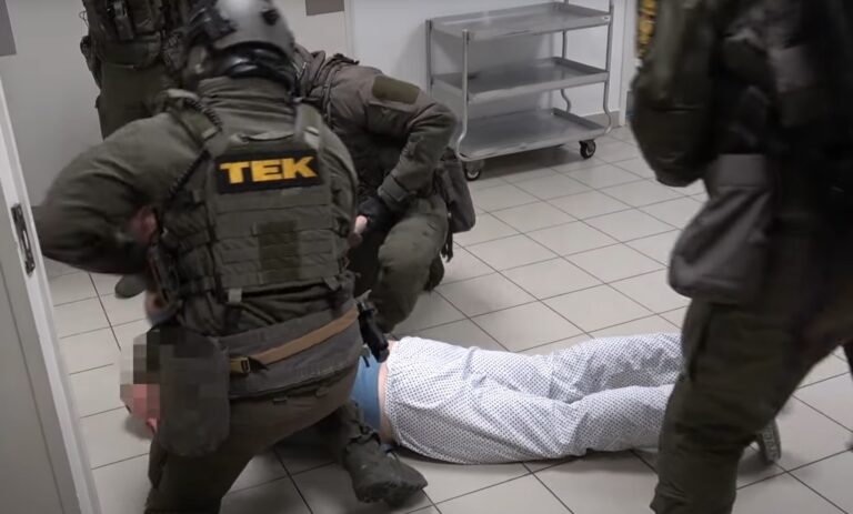 szatír