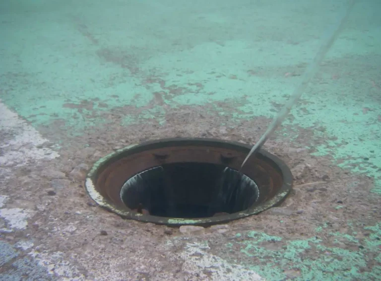 Medencelefolyó borzalmas dolog