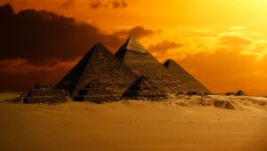 gízai piramisok Egyiptom