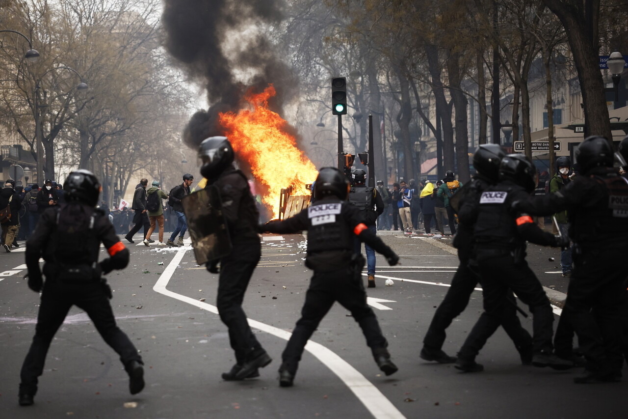Franciaország franciák tüntetés
