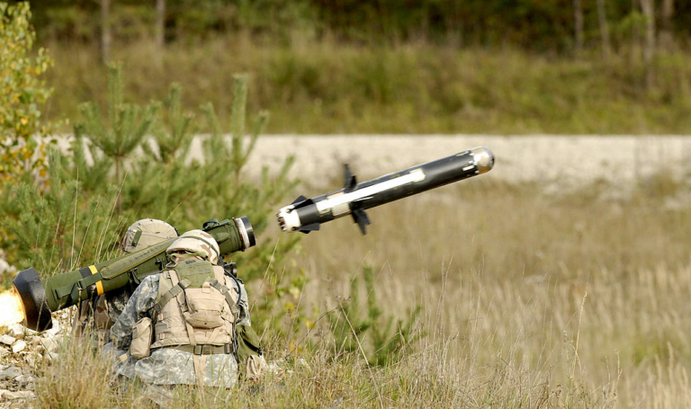 ukrajna ukránok ukrán Javelin orosz