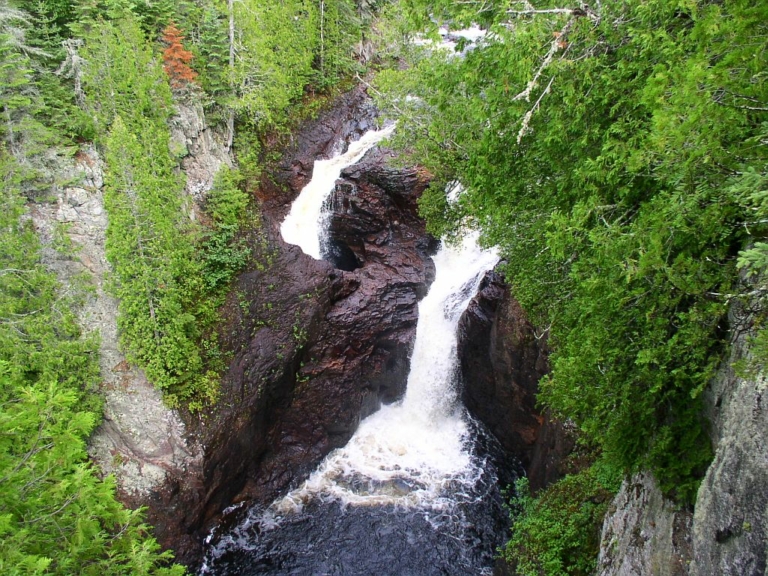 devil's kettle az ördög vízforralója brule folyó usa