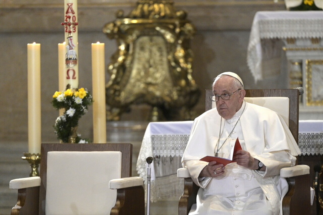 Ferenc pápa a Szent István-bazilikában