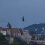 Simet László a Budai Vár előtt