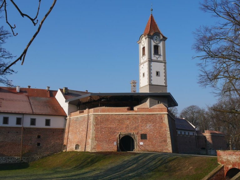 Csáktornya