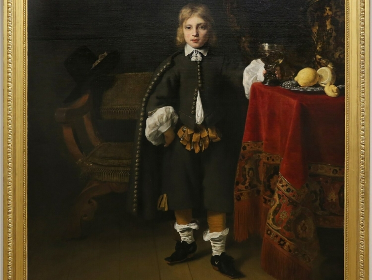 időutazó festmény Nike