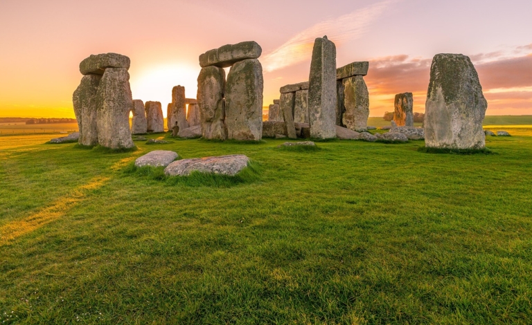 stonehenge napfelkelte