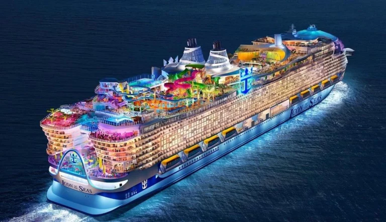 A világ legnagyobb hajója Icon of the Seas (Copy)