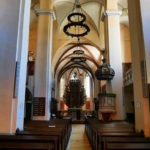 A Kolostor-templom főhajója