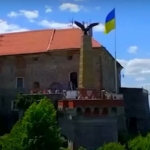 A munkácsi vár a turulszoborral