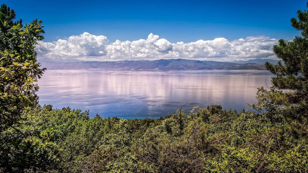 falu Ohridi-tó