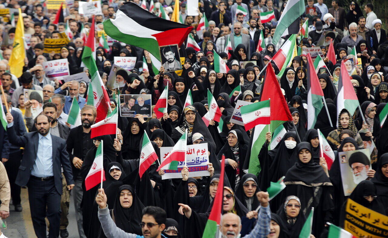 Így próbálja meg Irán körbekeríteni Izraelt, de a háborúból inkább kimaradnak