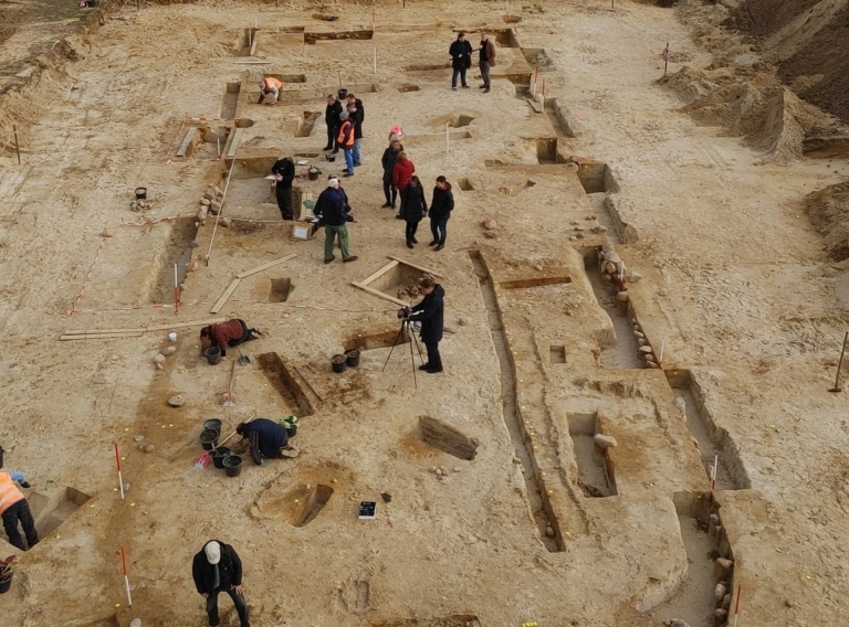 Németország régészet Hinz király