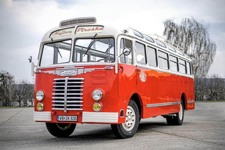 Nejlon_Piroska_adventi_nosztalgiajaratok_Volanbusz_20231121