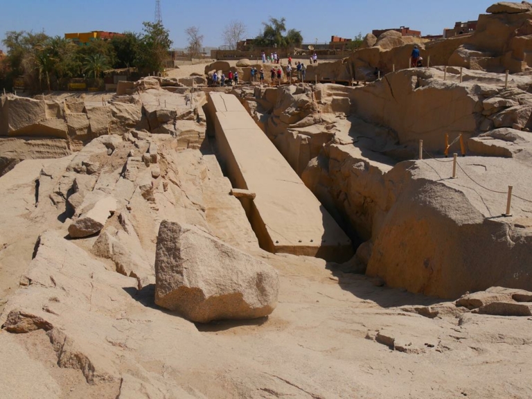 A befejezetlen obeliszk