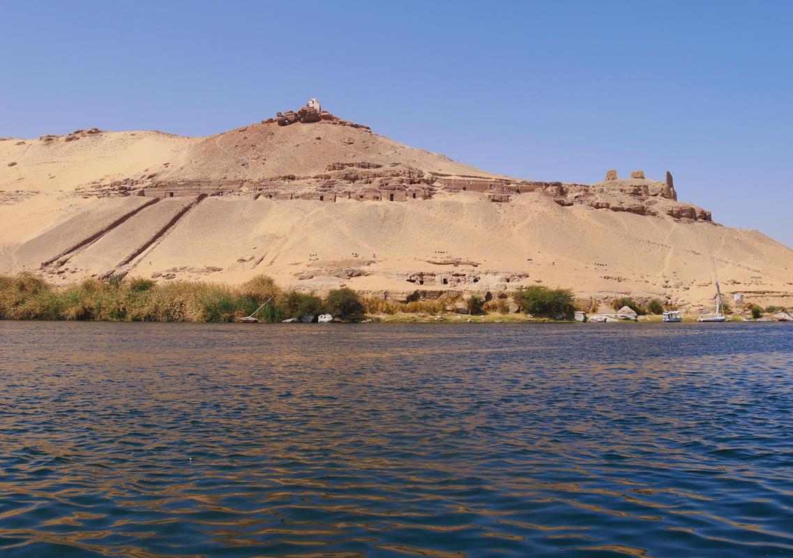 Miről híres Asszuán? Nem, nemcsak arról, hogy ha lebombáznák az Asszuáni-gátat, akkor egész Egyiptomot elsöpörné a Nílus