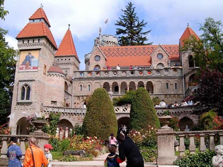 Bory-vár