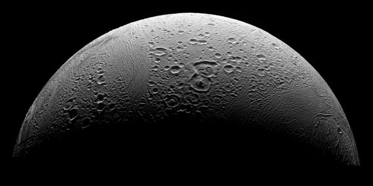 Enceladus vizes világ hold aszteroida
