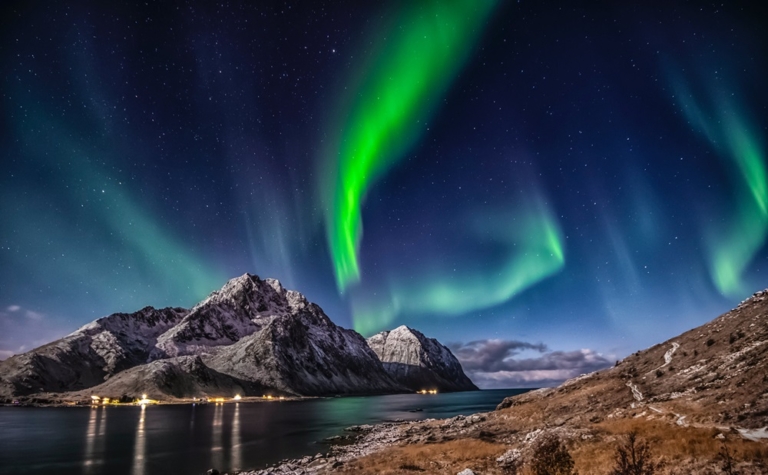 napkitörés aurora borealis sarki fény