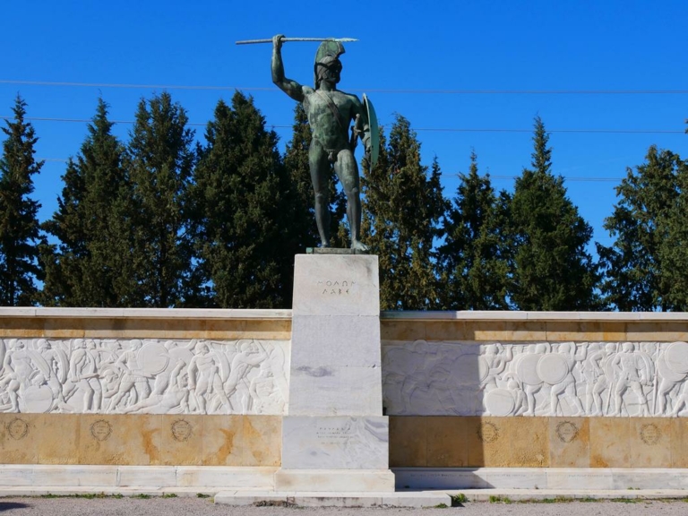 Leónidasz emlékére