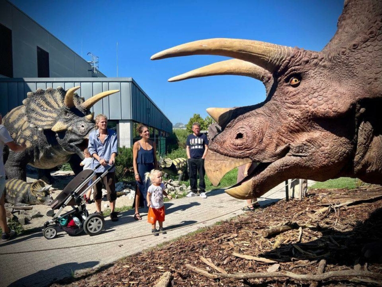 dinopark köki budapest dínókiállítás