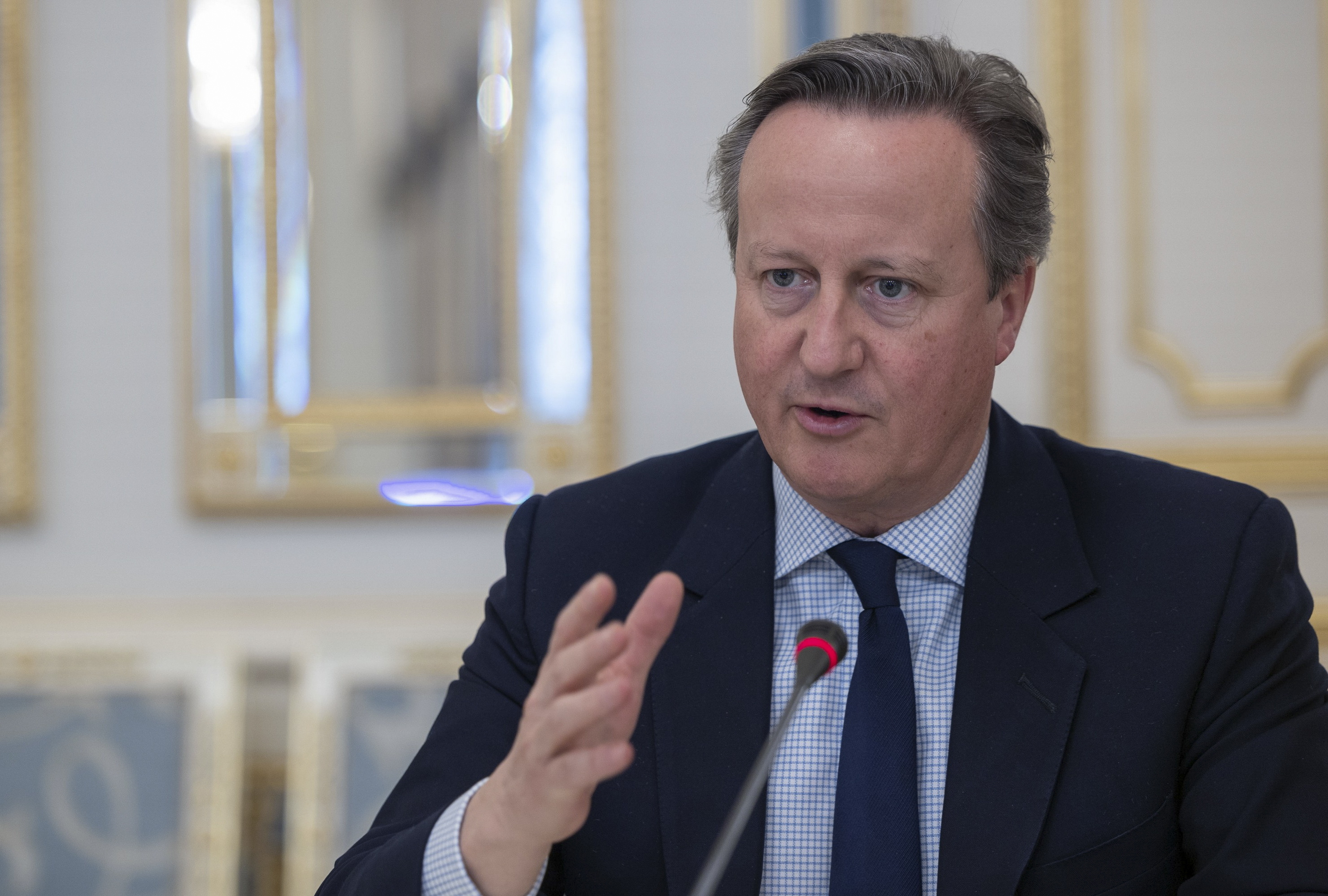 Oroszország Ukrajna ukrán háború David Cameron brit külügyminiszter