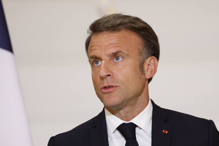 Emmanuel Macron NATO Oroszország Ukrajna háború