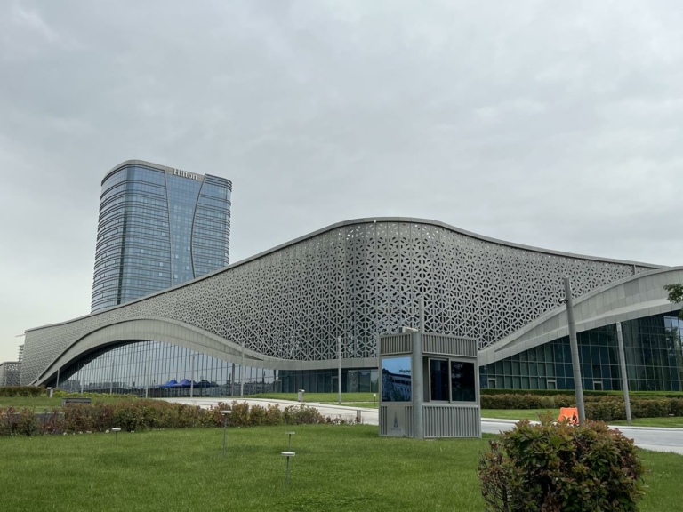 Taskent Nemzetközi Befektetési Fórumot (Tashkent International Investment Forum – TIIF). Fotó: Daily News Hungary