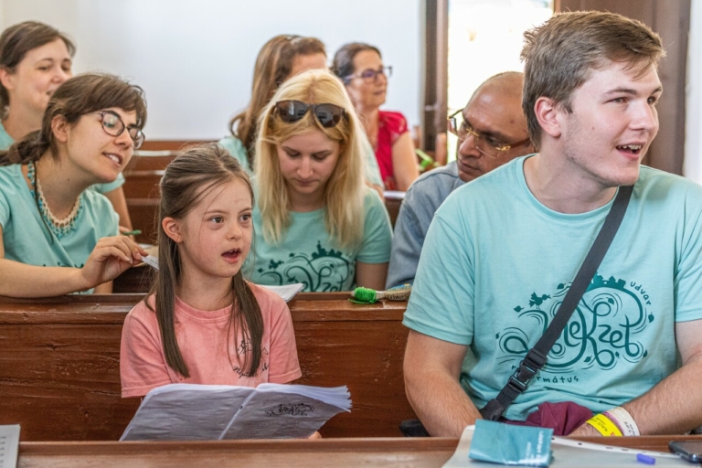Lélekzet Művészetek Völgye Református Udvar