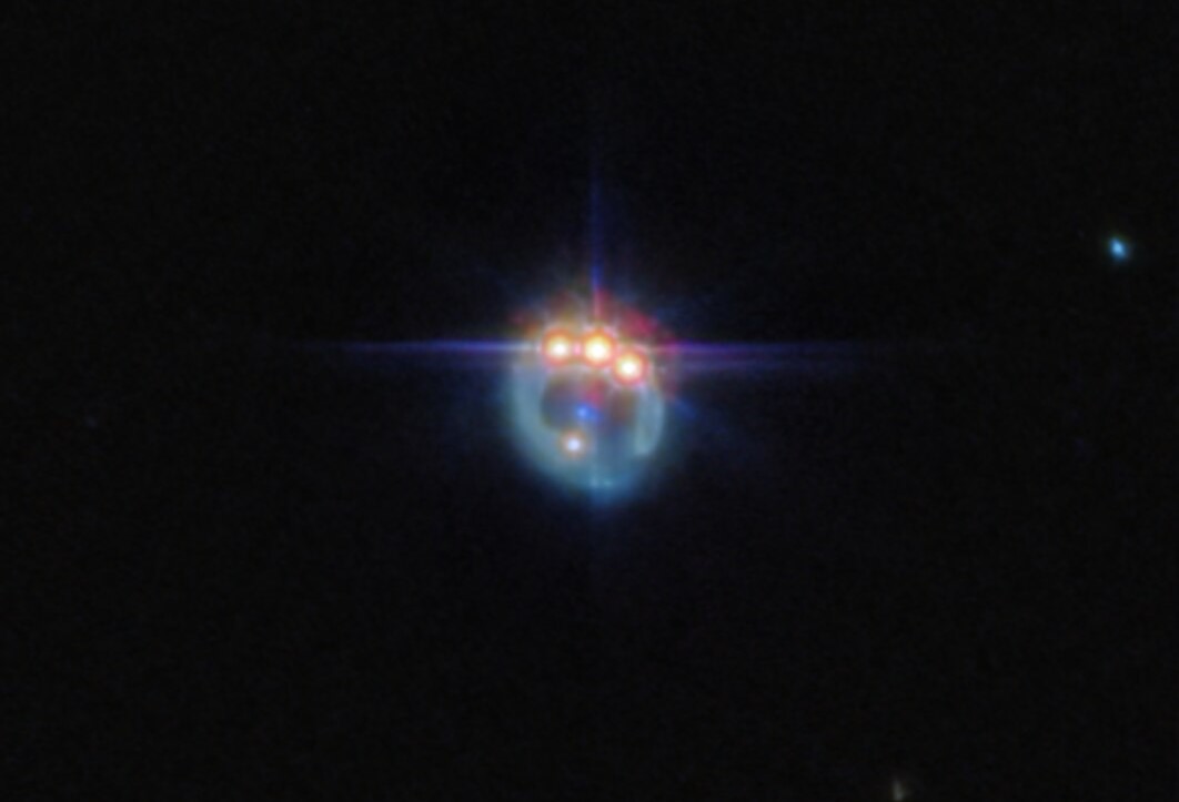 kvazár fekete lyuk gyűrű James Webb űrtávcső