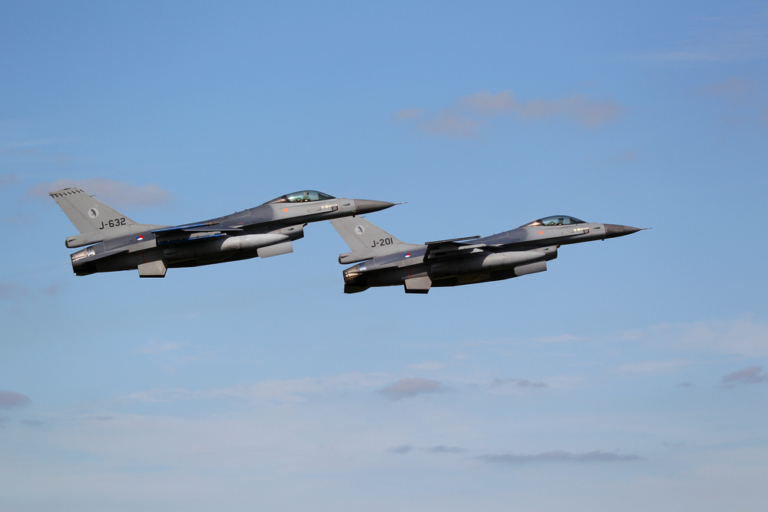 f-16