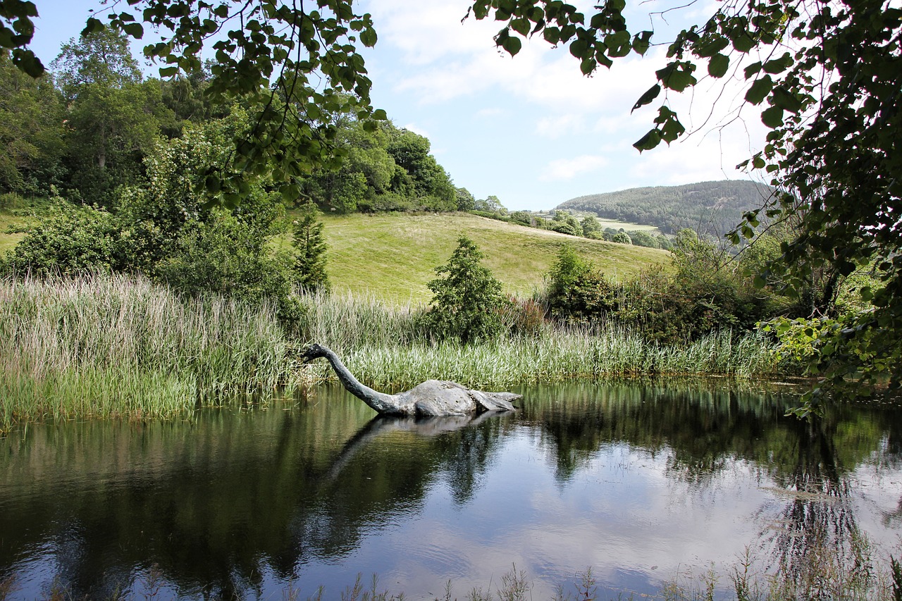 Skócia Loch Ness illusztráció