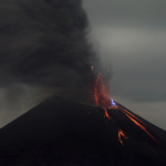Krakatau vulkán Indonézia legerősebb hang