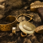viking karkötő
