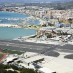 Gibraltár repülőtér kifutópálya forgalom