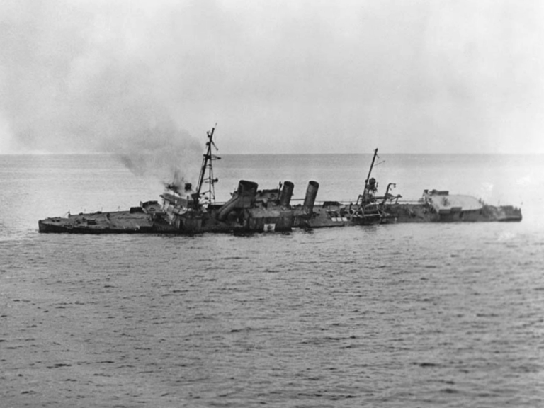 USS Stewart szellemhajó süllyedése
