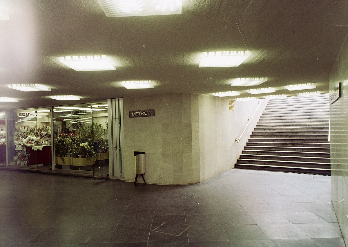 Deák tér aluljáró metró Deék Ferenc tér