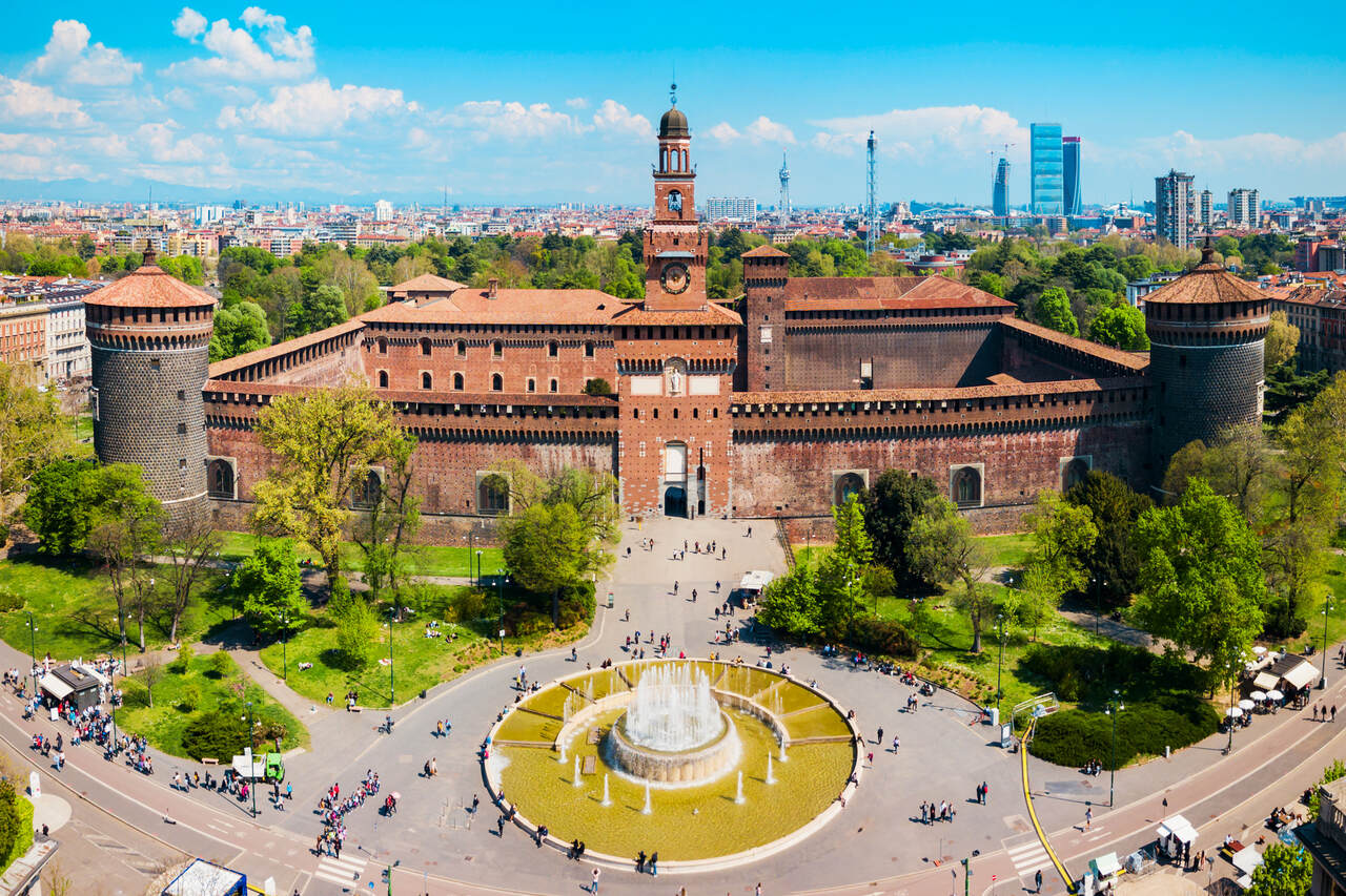 Castello Sforzesco Sforza-vár Milánó