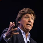 Tucker Carlson Vlagyimir Putyin merénylet