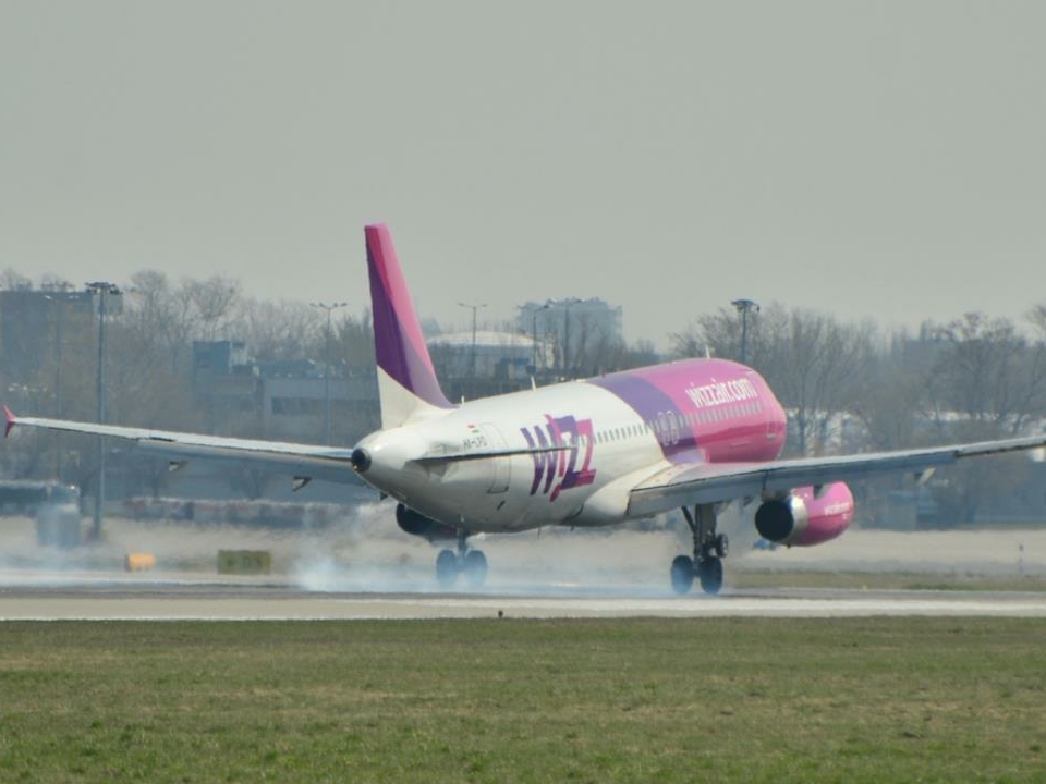 Wizz Air járat, sürgősségi leszállás, Budapest