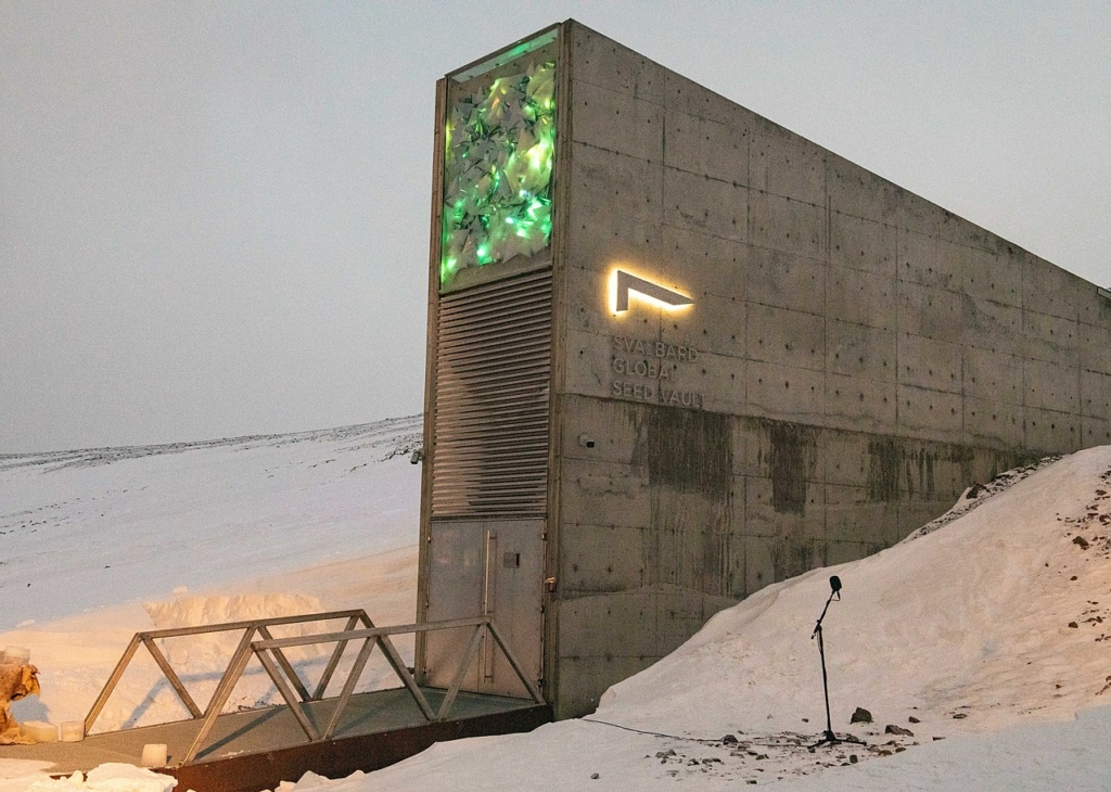 Spitzbergák Nemzetközi Magbunker magtár