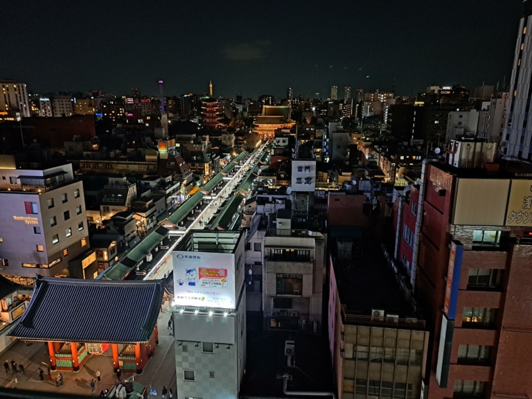 Asakusa, Japán - 2024