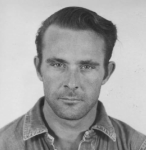 
					Az idősebb testvér, Clarence Anglin. Wikimedia
					